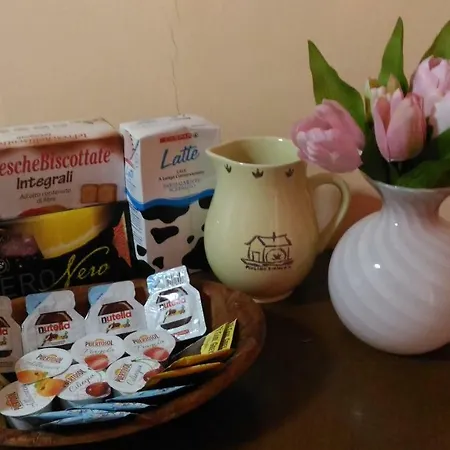 A Casa Di Norma Bronte